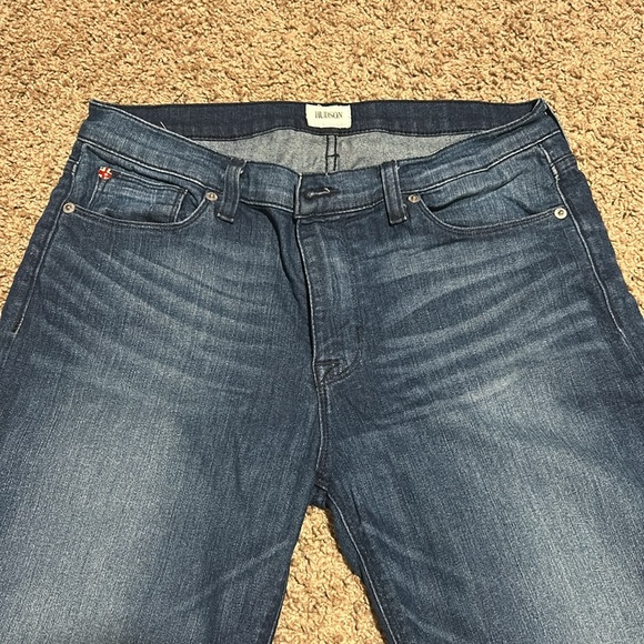 Hudson women’s jeans, size 30, mid rise, ankle skinny jean - Picture 3 of 4